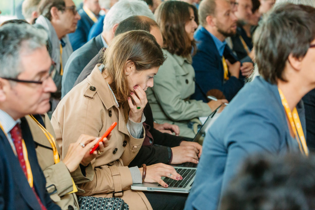 Brussels_media_meet_with_members_of_the_Estonian_Government_IMGL4239_(35499179031)