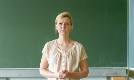Teacher wants to be talked out of quitting mid-year