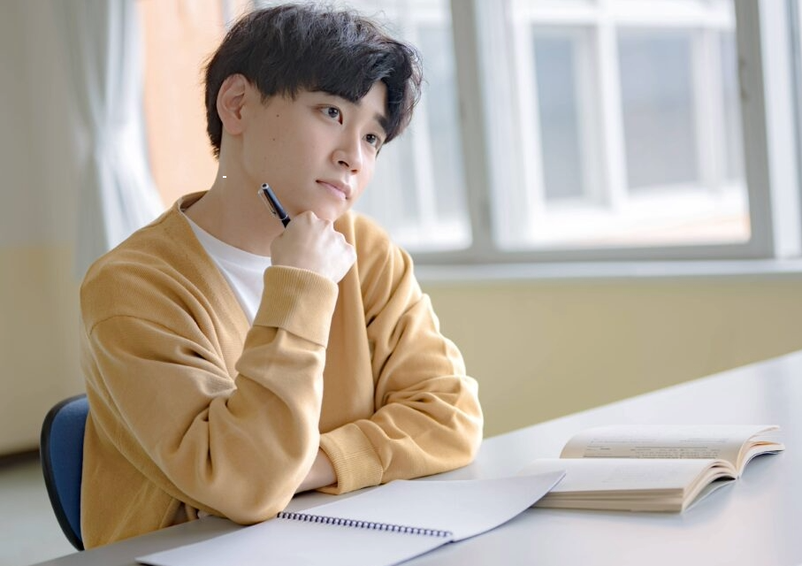 Silence as a strategy: Designing time for thinking